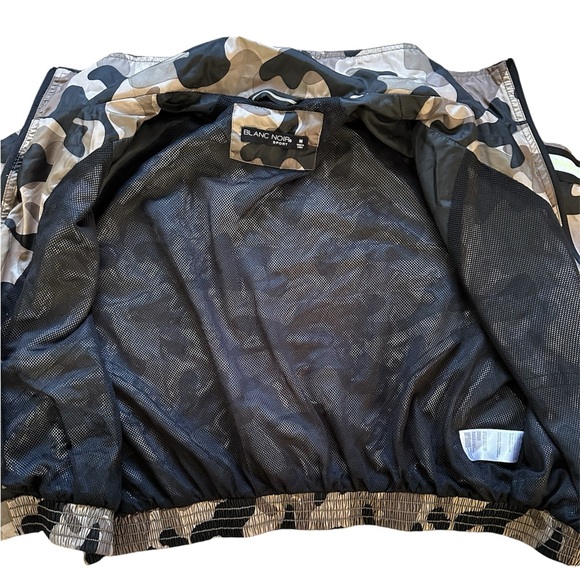 Blanc Noir Camo Cropped Bomber Jacket with side stripe Size M - Picture 15 of 15